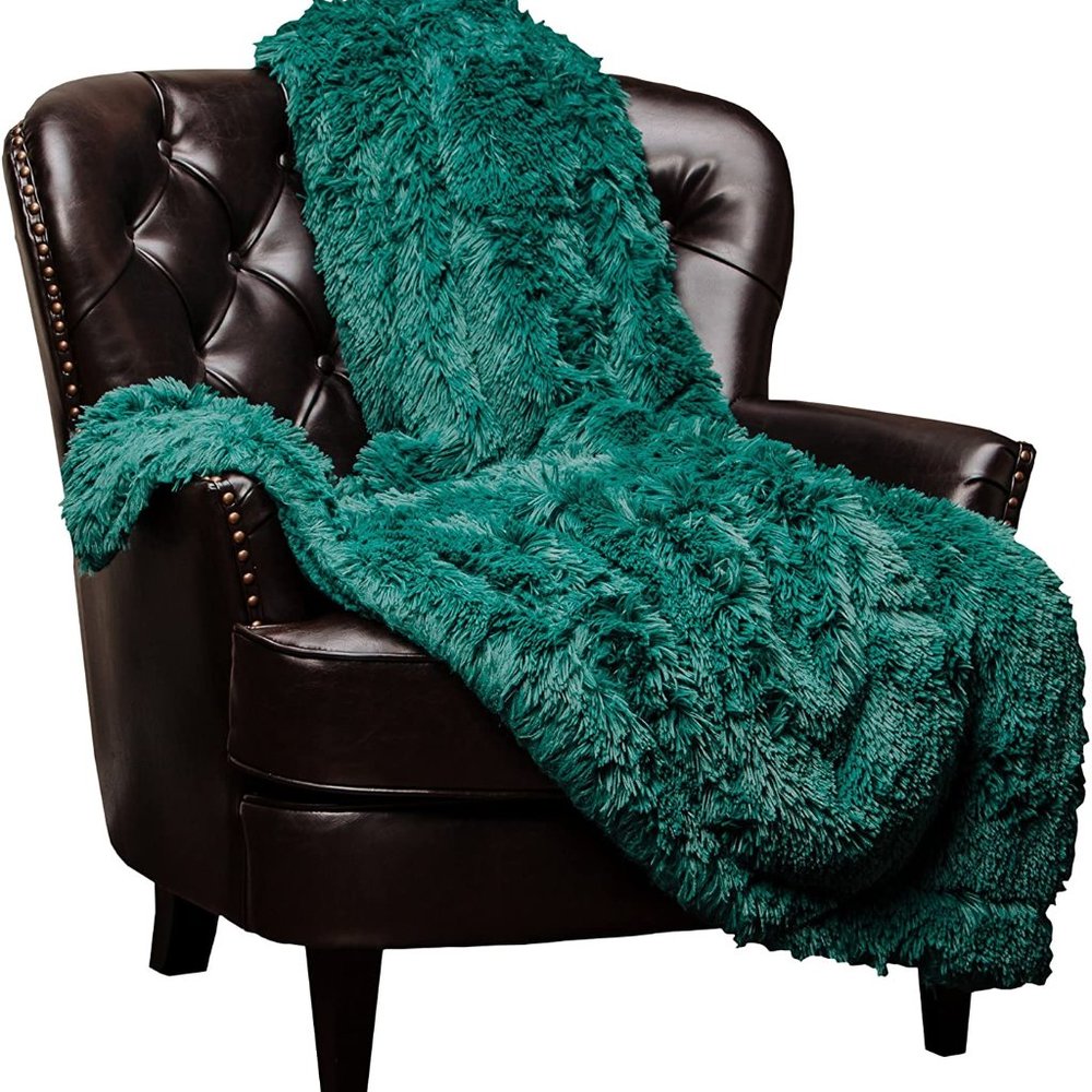 New Shaggy Faux Fur Throw Blanket - Picture 2 of 7